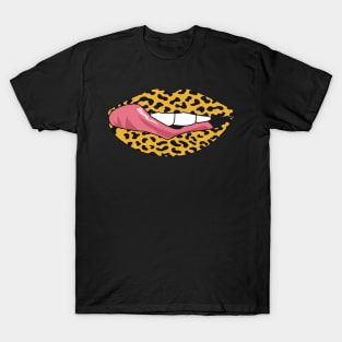 Vintage Lips Retro Style Tongue Leo Leopard Pattern Popart Gift T-Shirt